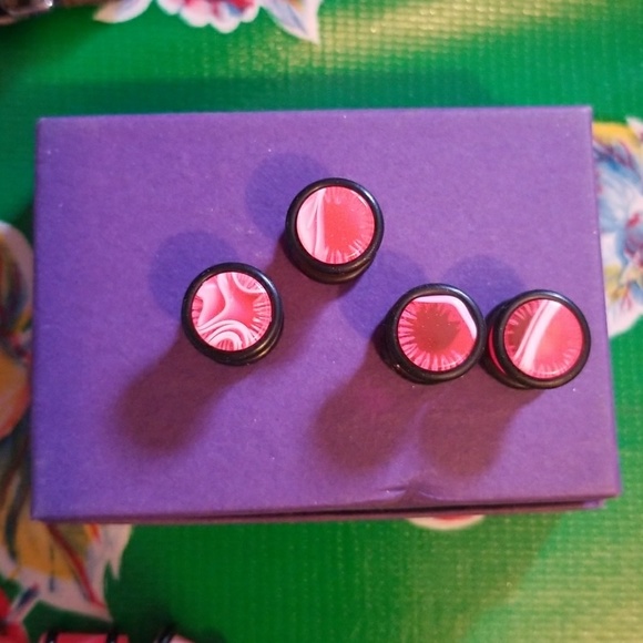 Pink & White Swirl Acrylic Gages - Picture 4 of 4